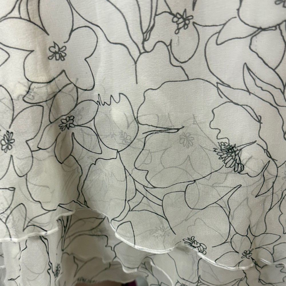 White House Black Market Ivory and Charcoal Floral Dress - Picture 7 of 11